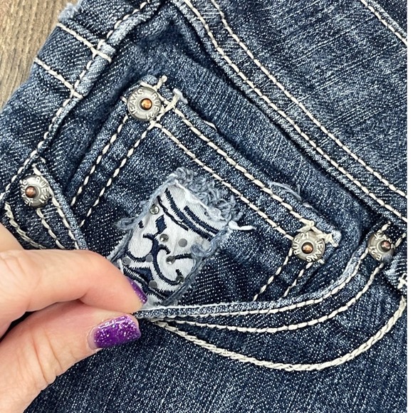 Vintage Mini Low Rise Denim Shorts Size 7 8 Y2K Preppy Grunge McBling 90s Rue21 - Picture 5 of 8